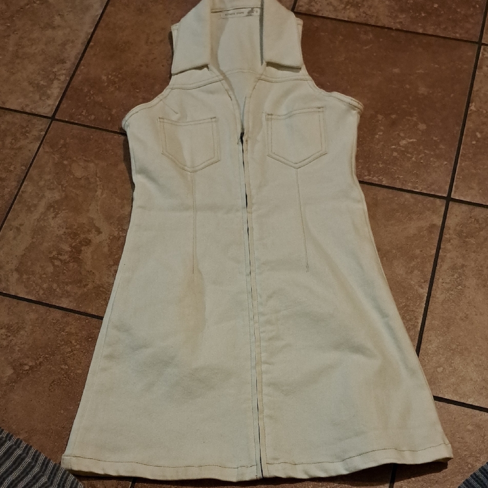 Altar'd State Ivory Garment Strechy